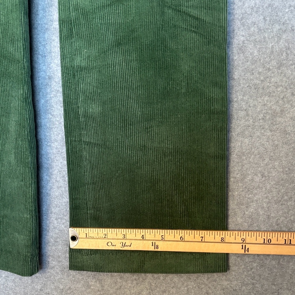 Tuckernuck Ashford High-Waisted Kick
Ankle Corduroy Pants L Green - Picture 10 of 12